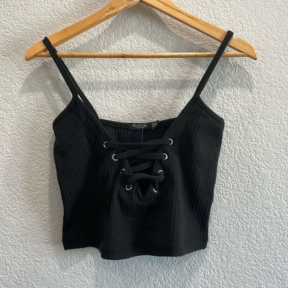 Nasty Gal Don't Call Me Lace-Up Ribbed Crop Top in Black Size 8 - Picture 2 of 6